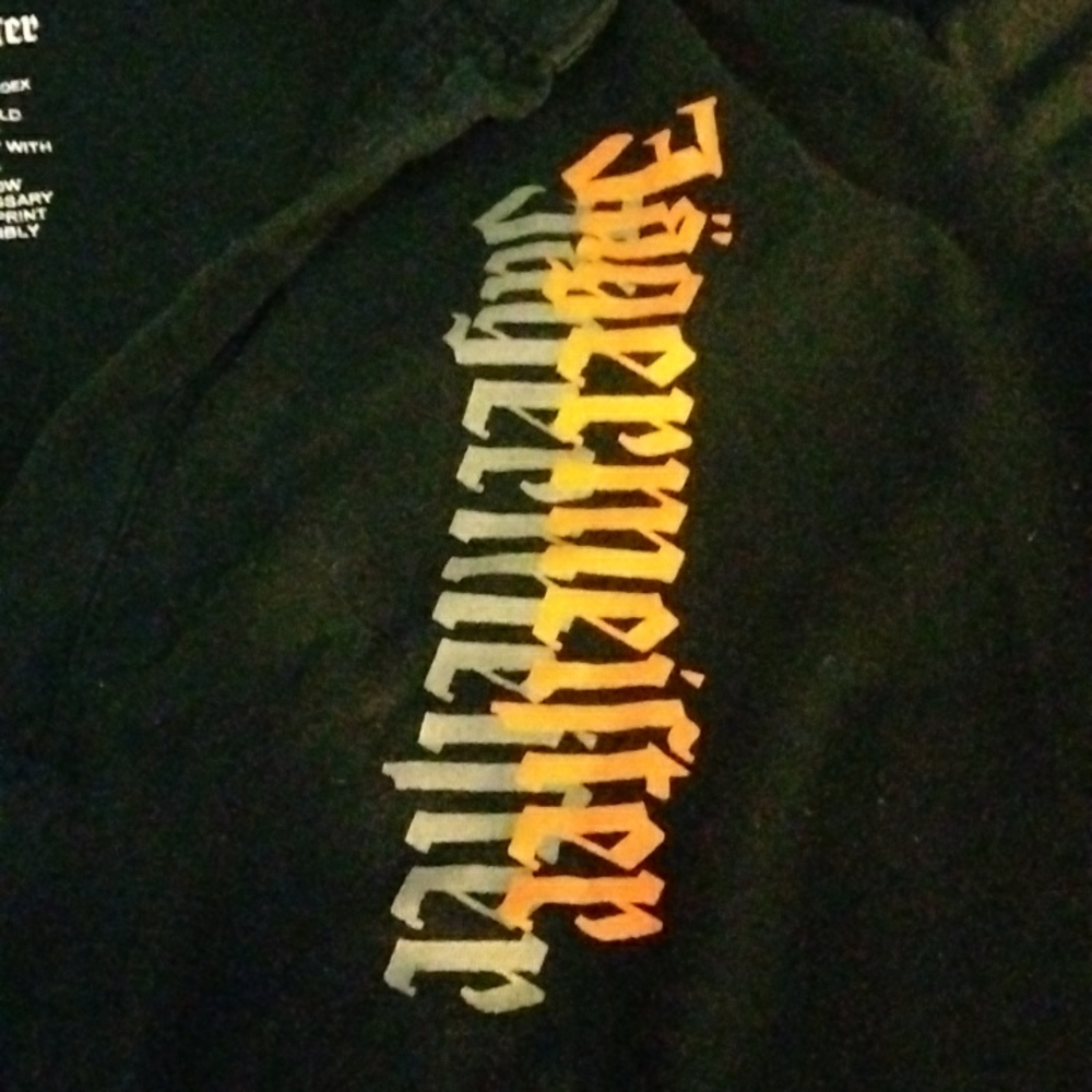 Top - Picture 2 of 4